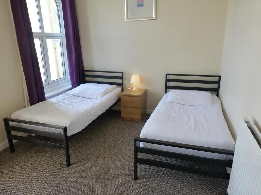 קלקטון און סי Esplanade Hotel מראה חיצוני תמונה