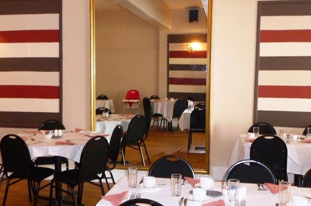 קלקטון און סי Esplanade Hotel מראה חיצוני תמונה