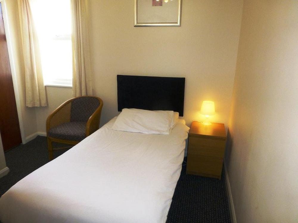 קלקטון און סי Esplanade Hotel מראה חיצוני תמונה
